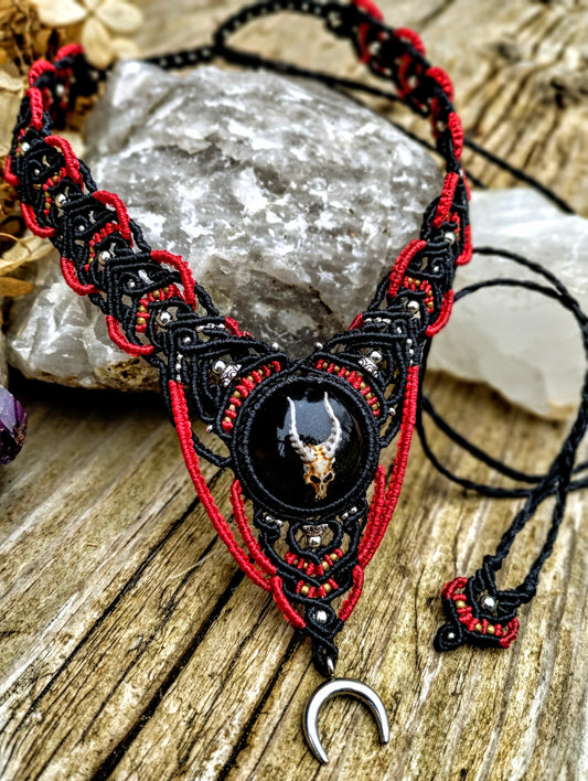 Animal Skull Adjustable Choker (Red/Black)